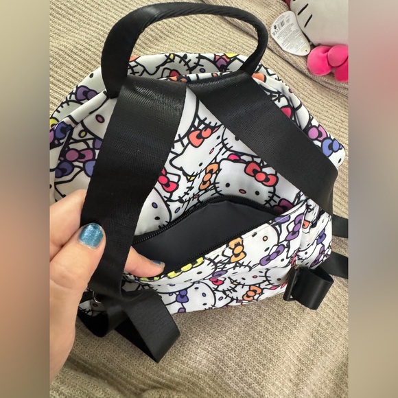 Hello Kitty Patterned Backpack - Picture 6 of 6